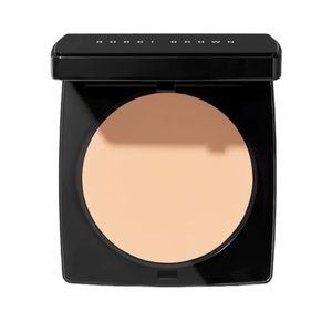 BOBBI BROWN SHEER FINISH PRESSED POWDER IN SOFT SAND - BNIB